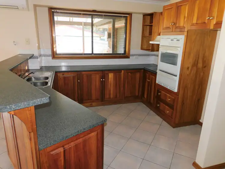 Second view of Homely house listing, 33 Creecoona Terrace, Bordertown SA 5268
