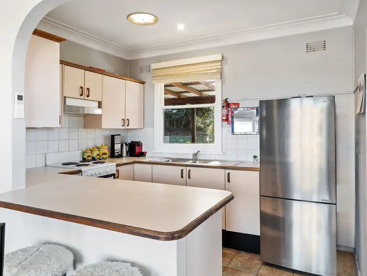 Second view of Homely house listing, 19 Arthur Drive, Wyong NSW 2259