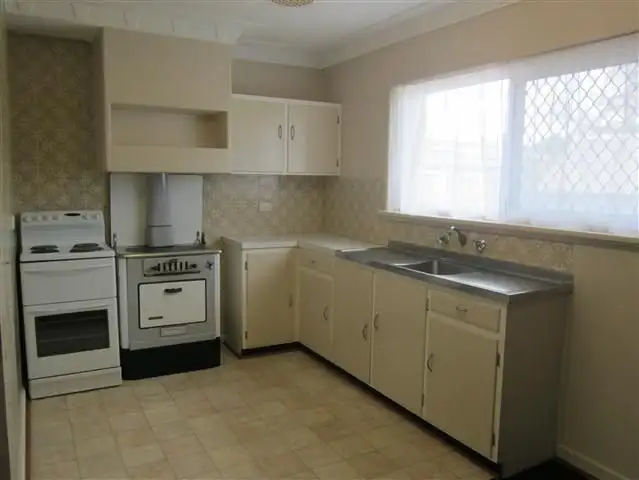 Fourth view of Homely house listing, 31 Goodall Street, Cloverdale WA 6105