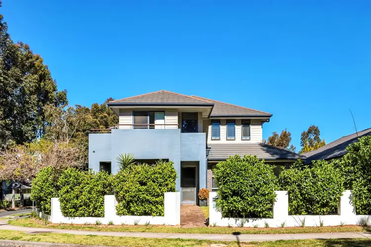 17 Waterside Boulevard, Cranebrook NSW 2749