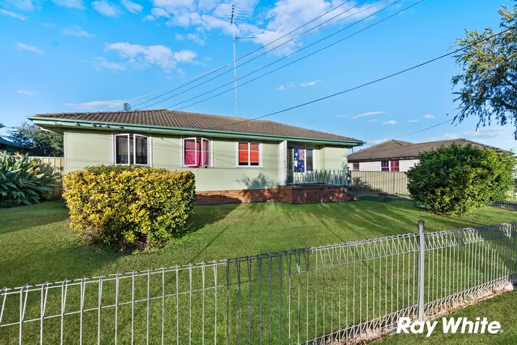 3 Finisterre Avenue, Whalan NSW 2770