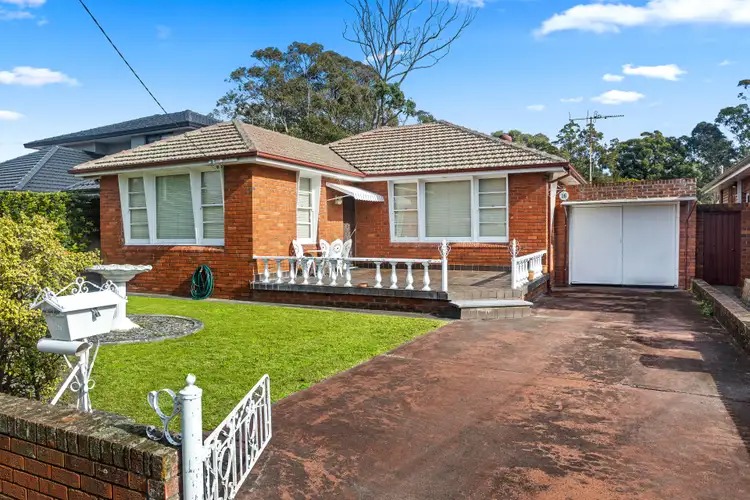 Main view of Homely house listing, 76 Francis Avenue, Brighton-Le-Sands NSW 2216