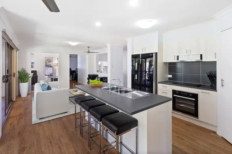32 Plantation Rise Drive, Woombye QLD 4559