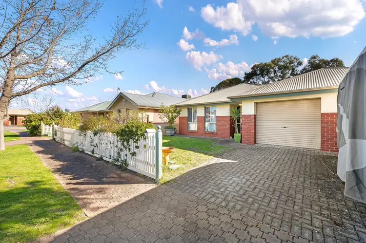 Second view of Homely house listing, 35 Kirkby Circuit, Greenacres SA 5086