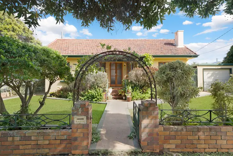 1 Leonard Street, Margate QLD 4019