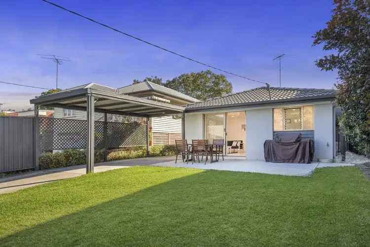 12 Ainslie Street, Alderley QLD 4051