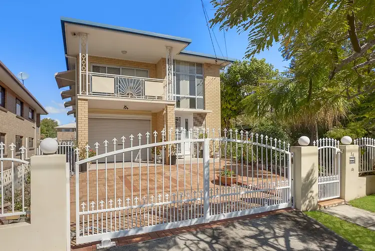 54 Somerset Road, Kedron QLD 4031