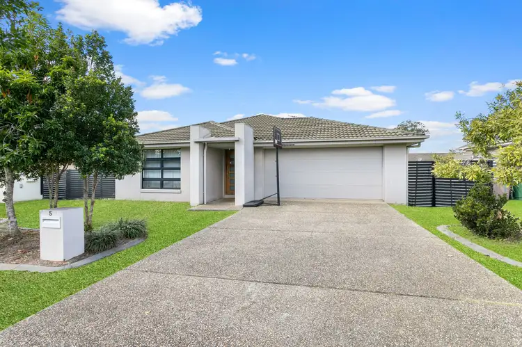 5 Rhiannon Court, Bellmere QLD 4510