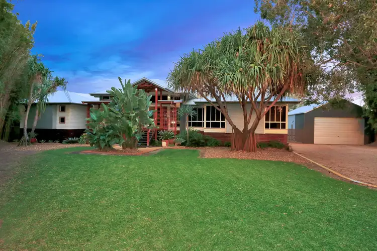 5 Turtle Dove Place, Gooburrum QLD 4670