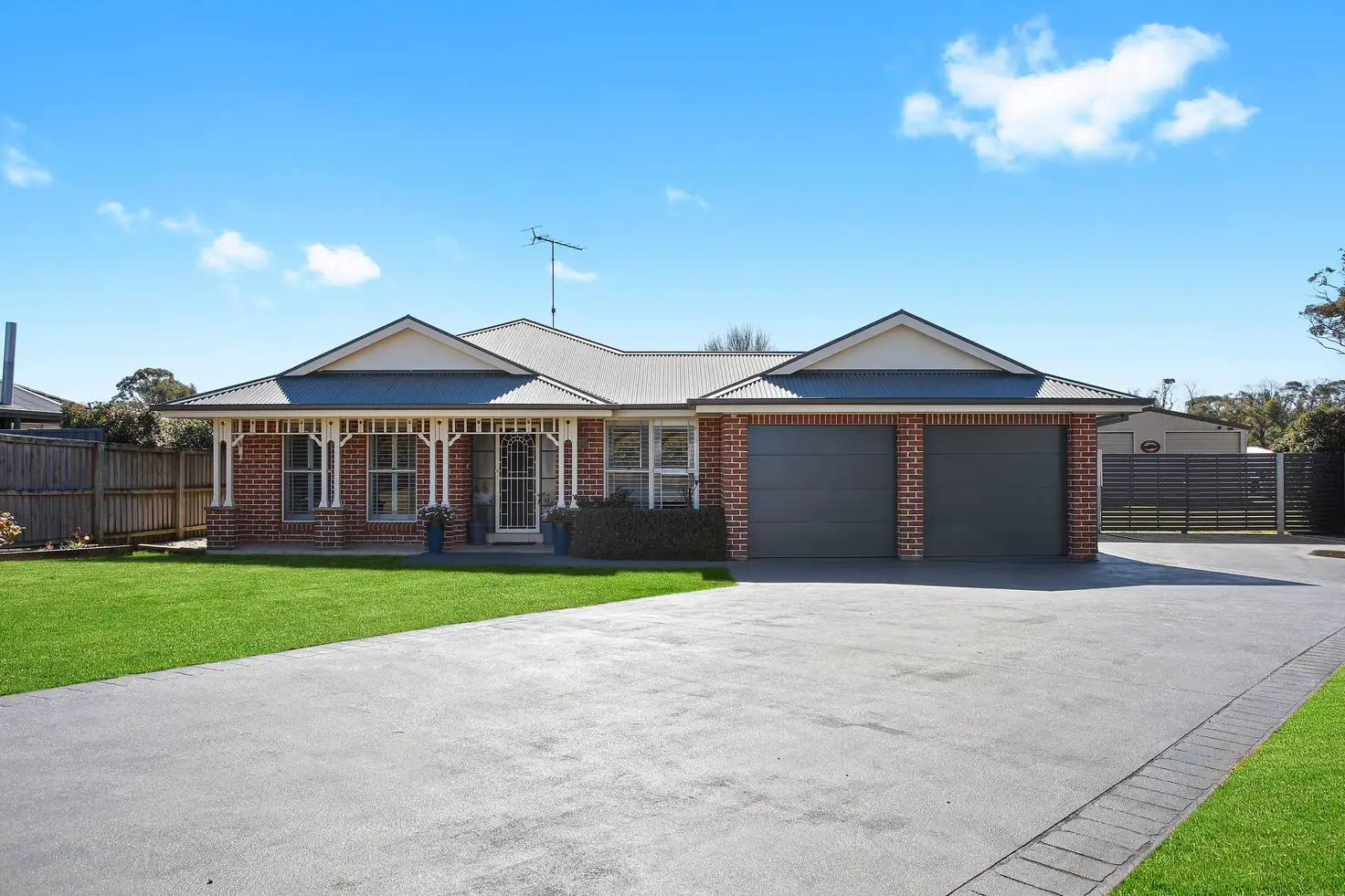 Main view of Homely house listing, 11 Sharnee Close, Hill Top NSW 2575