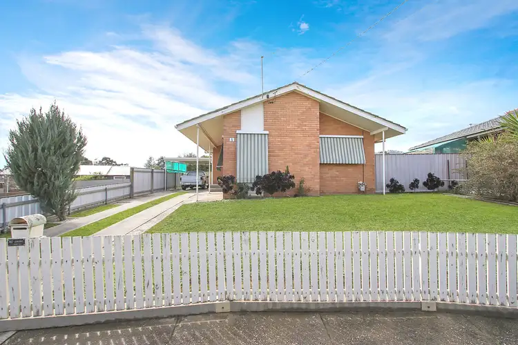 Second view of Homely house listing, 8 Milan Court, Wodonga VIC 3690