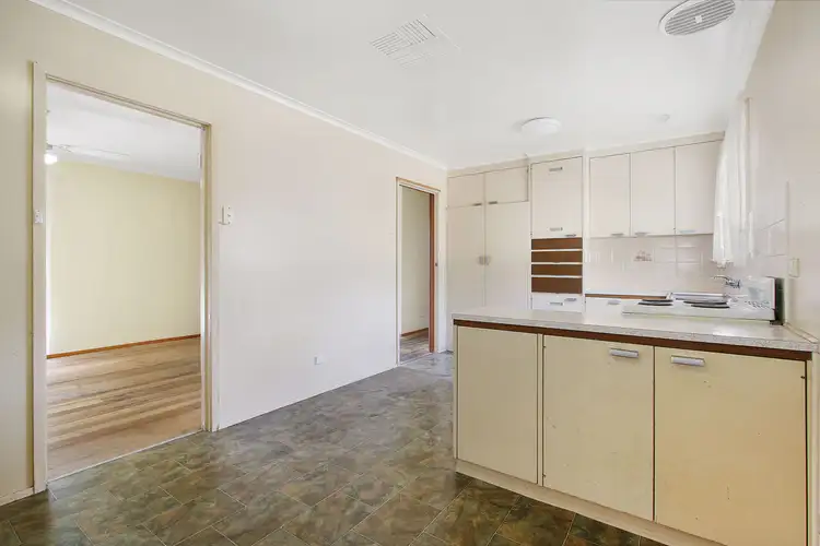 Fourth view of Homely house listing, 8 Milan Court, Wodonga VIC 3690