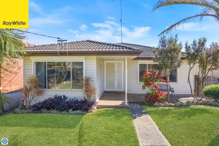 30 jane, Warrawong NSW 2502