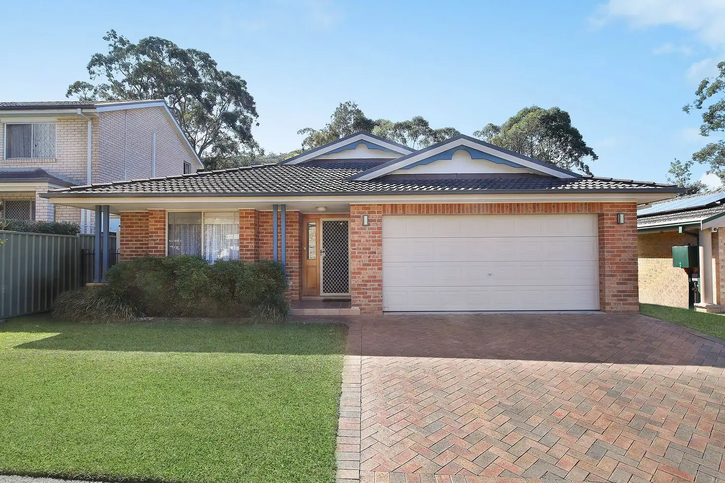 Main view of Homely house listing, 4 Finch Place, Point Clare NSW 2250