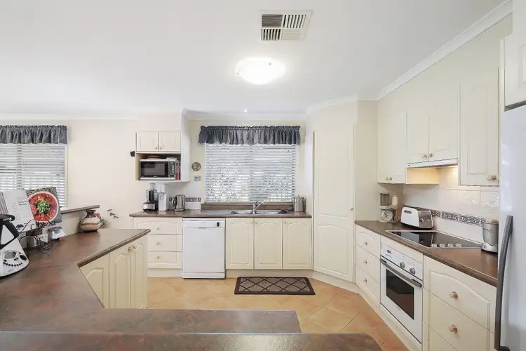 Second view of Homely house listing, 4 Finch Place, Point Clare NSW 2250