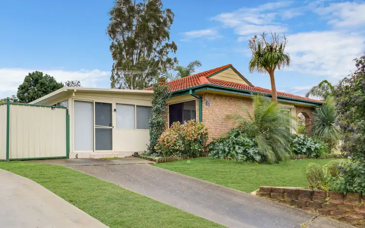 2 Cordelia Street, Rosemeadow NSW 2560
