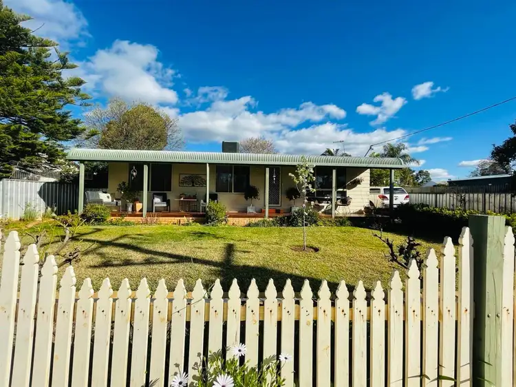 130 Orange Street, Condobolin NSW 2877