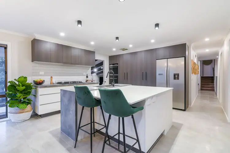 Sixth view of Homely house listing, 7 Newsom Court, Berwick VIC 3806