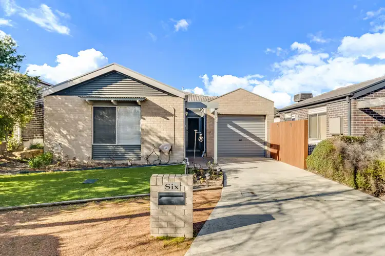 6 Dymphna Place, Franklin ACT 2913