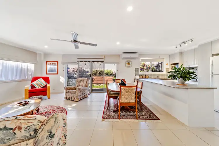 Fourth view of Homely house listing, 6 Dymphna Place, Franklin ACT 2913