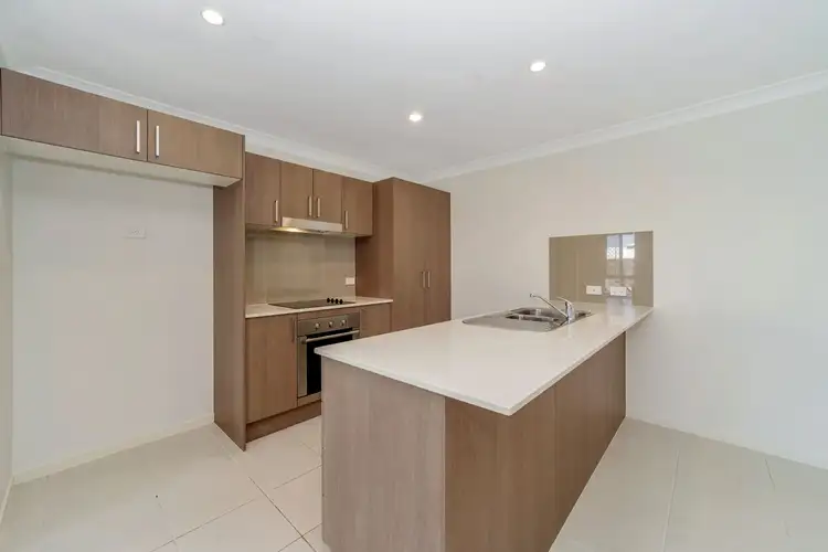 Fourth view of Homely house listing, 1/49 Marblewood Circuit, Mount Low QLD 4818