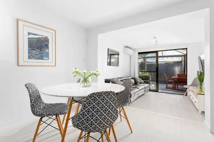 2/56 Eliza Street, Clayfield QLD 4011