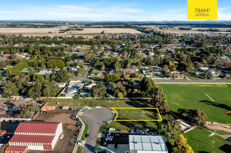 4, LOT 4, 8 Mitchell Court, Romsey VIC 3434