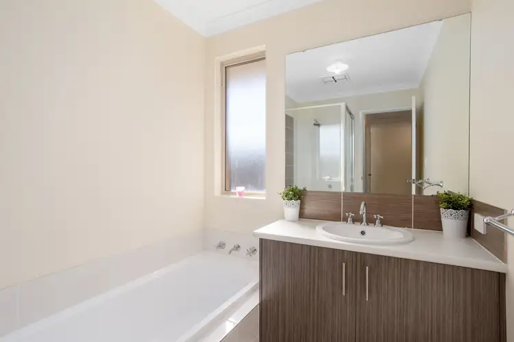 Seventh view of Homely house listing, 7 Olivina Parkway, Dayton WA 6055