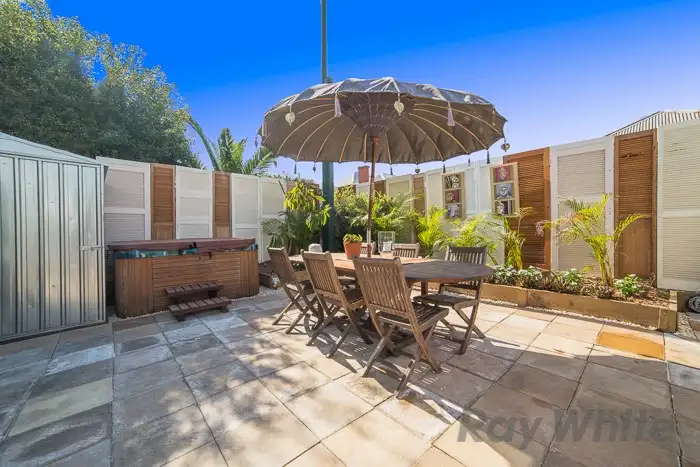 82 Young Street, Carrington NSW 2294