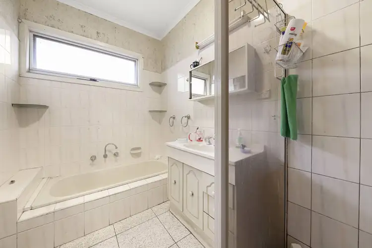 Seventh view of Homely house listing, 28 Clarendon Avenue, Oakleigh South VIC 3167