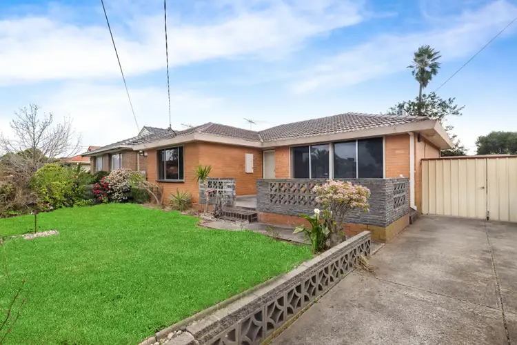 4 President Road, Albanvale VIC 3021