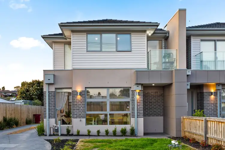 2/22 Black Street, Westmeadows VIC 3049