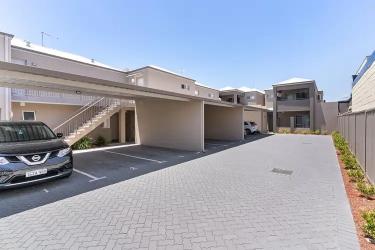 Third view of Homely apartment listing, 8/190 Gabriel Street, Cloverdale WA 6105