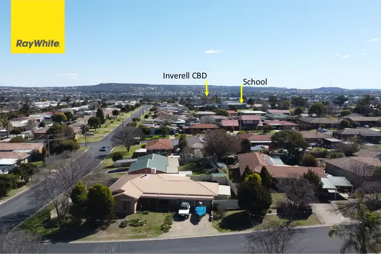 2 Sequoia Place, Inverell NSW 2360