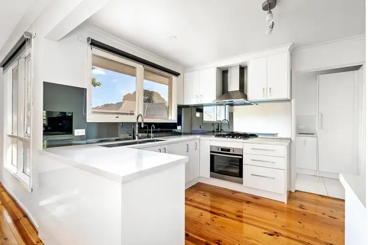 Fifth view of Homely unit listing, 4/2-4 Leigh Street, Mount Waverley VIC 3149