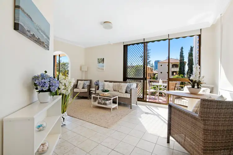 Fifth view of Homely unit listing, 2/20 Britannia Avenue, Broadbeach QLD 4218