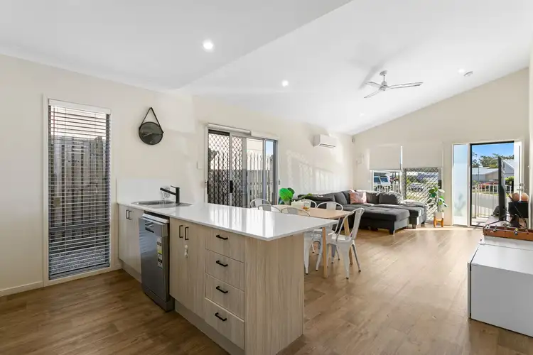 Sixth view of Homely house listing, 17 Seabreeze Circuit, Deception Bay QLD 4508