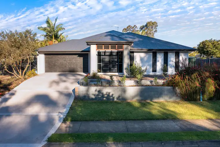20 Burlington Terrace, Springfield Lakes QLD 4300