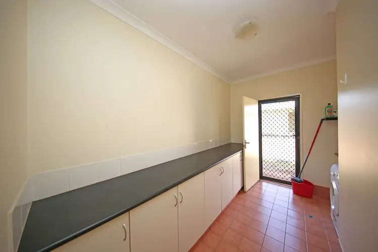 Fourth view of Homely house listing, 2 Parker Close, Baynton WA 6714