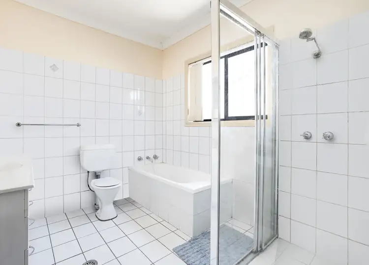 Sixth view of Homely house listing, 1 Badger Place, Green Valley NSW 2168