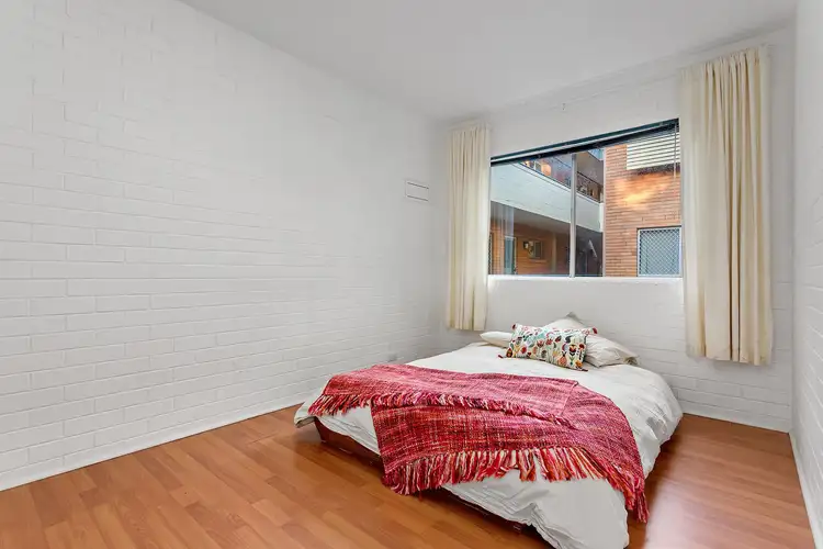 Fourth view of Homely unit listing, 5/104 Gailey Road, St Lucia QLD 4067