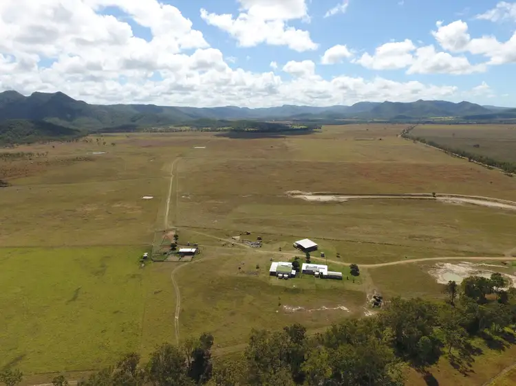 956 Spring Valley Road, St Lawrence QLD 4707