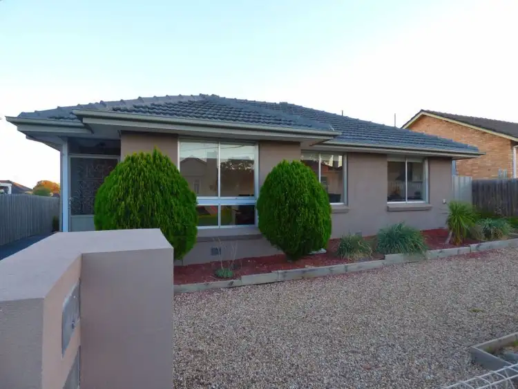 Main view of Homely unit listing, 1/26 Fordham Road, Reservoir VIC 3073