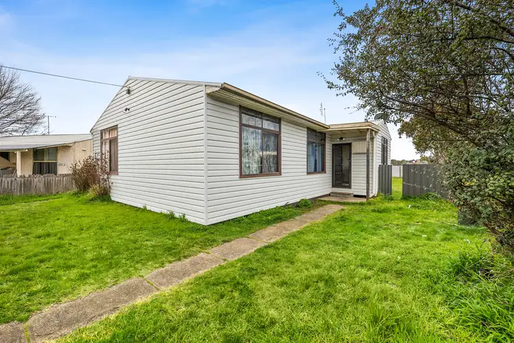 Main view of Homely house listing, 5 Steven Crescent, Ararat VIC 3377
