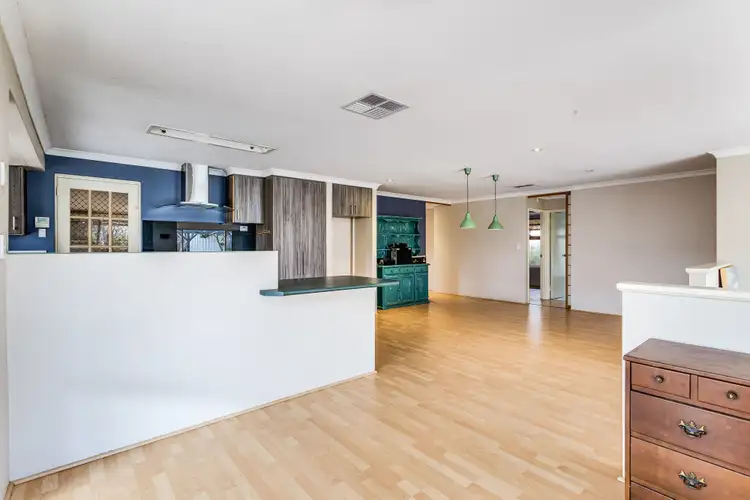 Sixth view of Homely house listing, 32 Adelphi Court, Marangaroo WA 6064