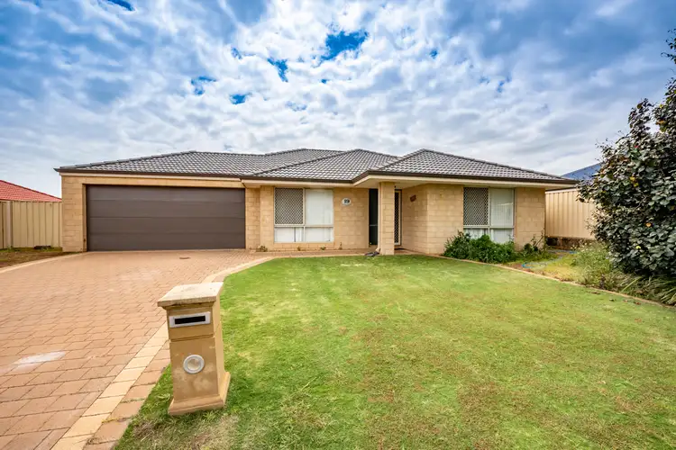 19 Barnacle Road, Drummond Cove WA 6532