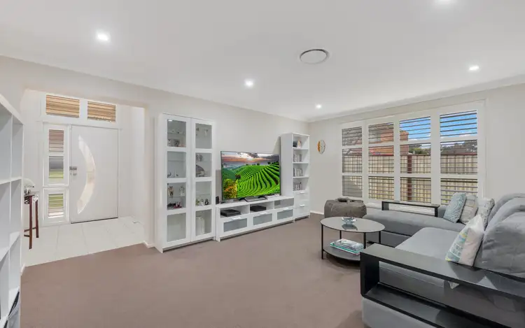 Sixth view of Homely house listing, 15 Ormiston Avenue, West Hoxton NSW 2171