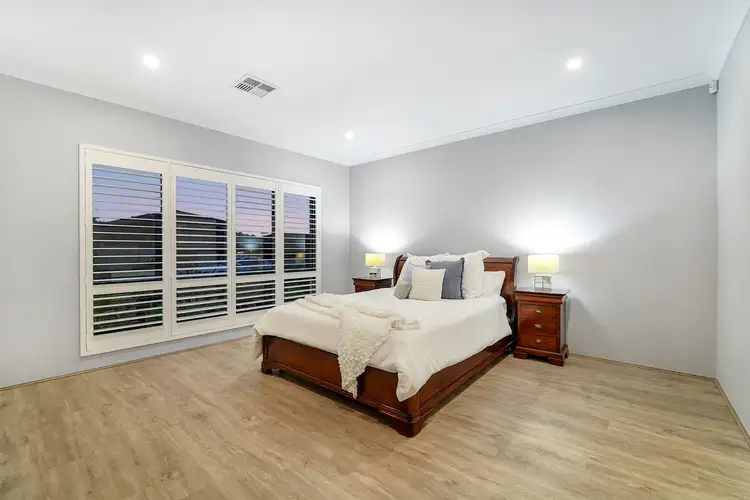 Second view of Homely house listing, 7 Osprey Close, Stirling WA 6021