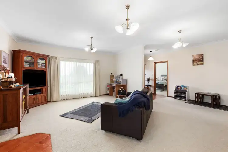 Fourth view of Homely house listing, 19 Kookaburra Court, Mount Gambier SA 5290