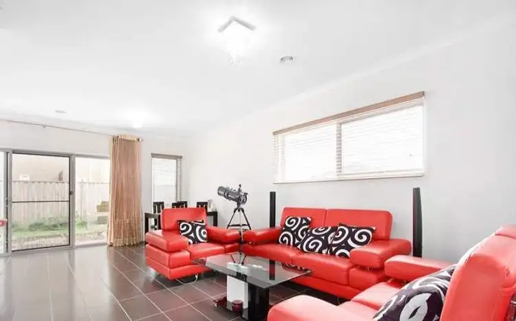 Second view of Homely house listing, 19 Cranbrook Circuit, Officer VIC 3809